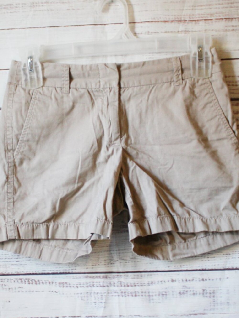 J Crew 5" Cotton Broken-in Chino khaki shorts Size 0 - Picture 2 of 3
